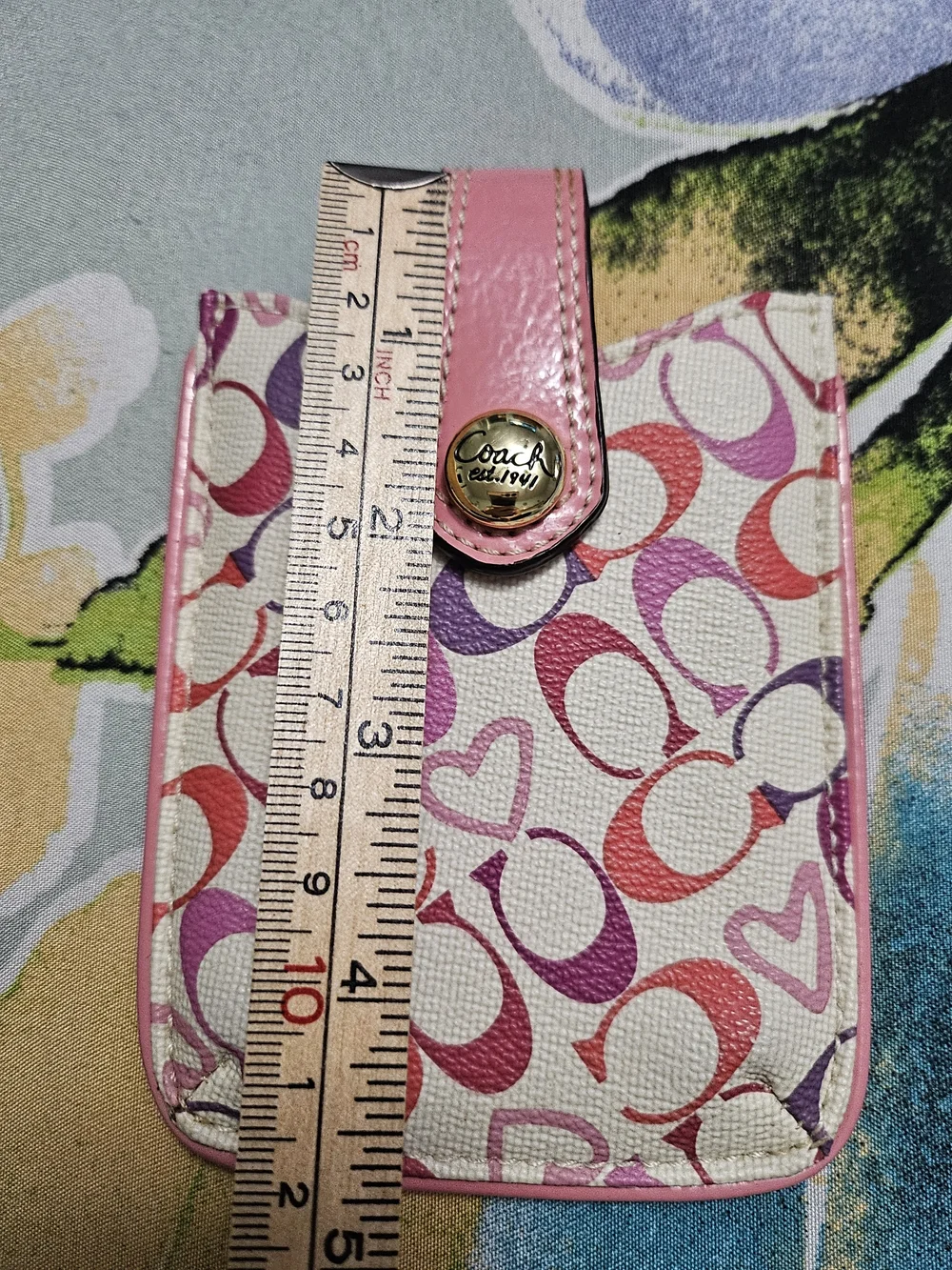 COACH Y2K HERITAGE HEART ELECTRONICS CASE
